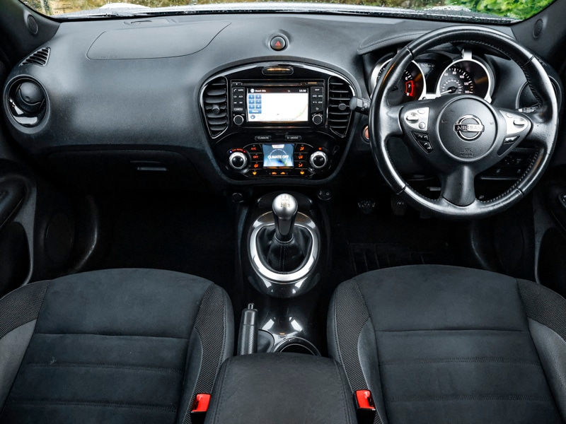 Used Nissan Juke 2018 for sale - 77987829: Photo 2