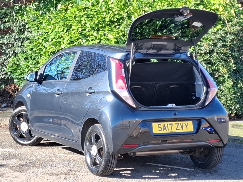 Used Toyota AYGO 2017 for sale - 77777353: Photo 18