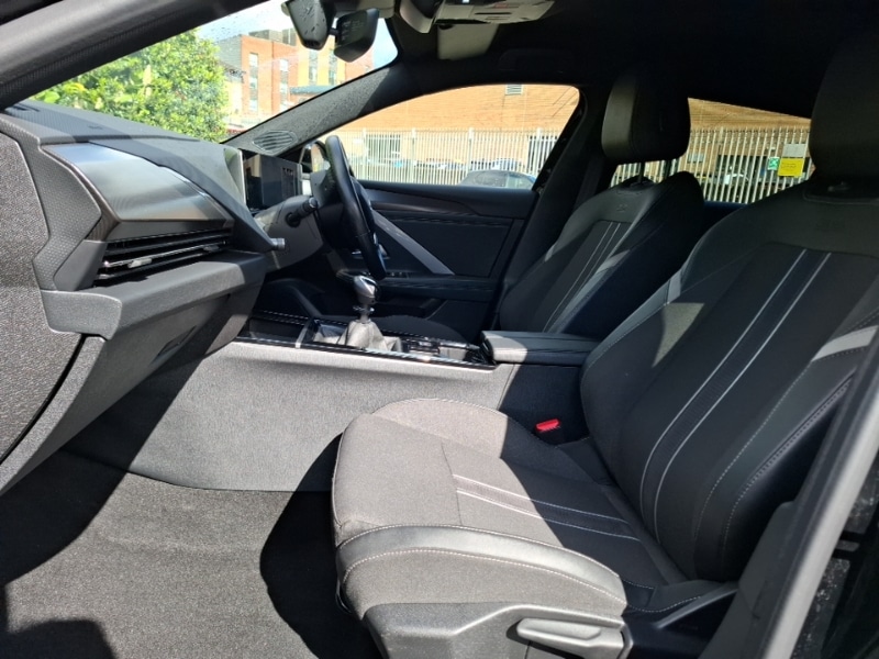 Used Vauxhall Astra 2023 for sale - 78202837: Photo 5