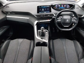 Used Peugeot 3008 2019 for sale - 77035184: Photo