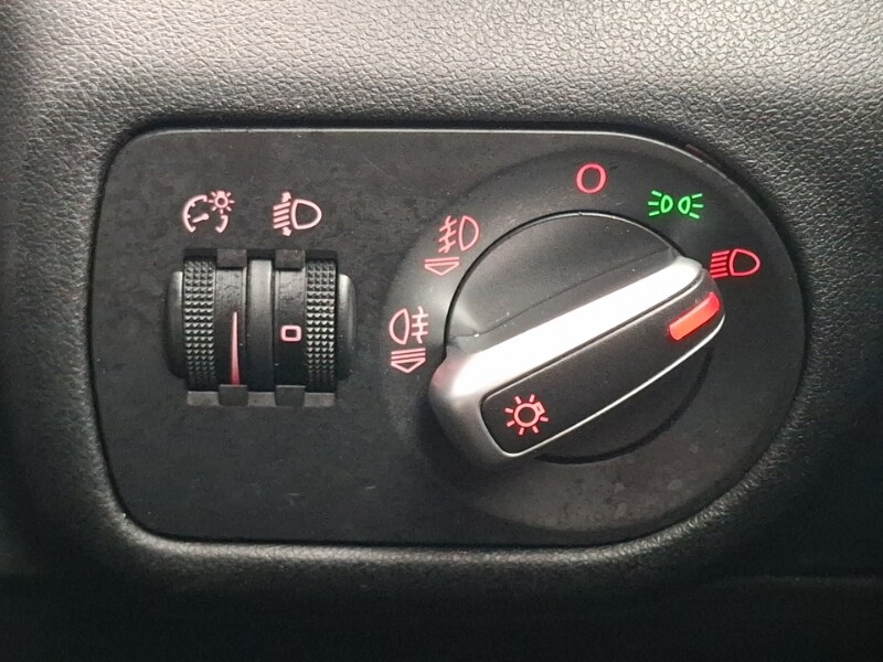 Used Audi A1 2017 for sale - 77922889: Photo 12