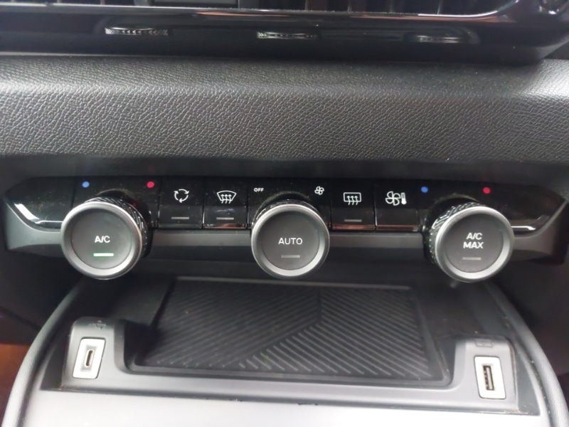 Used Citroen C4 2022 for sale - 76335833: Photo 16