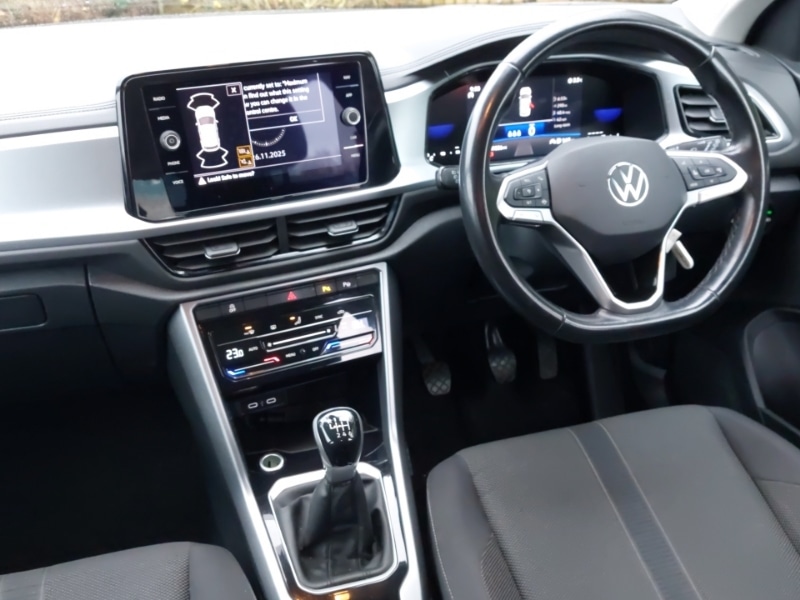 Used Volkswagen T-Roc 2022 for sale - 76736981: Photo 11