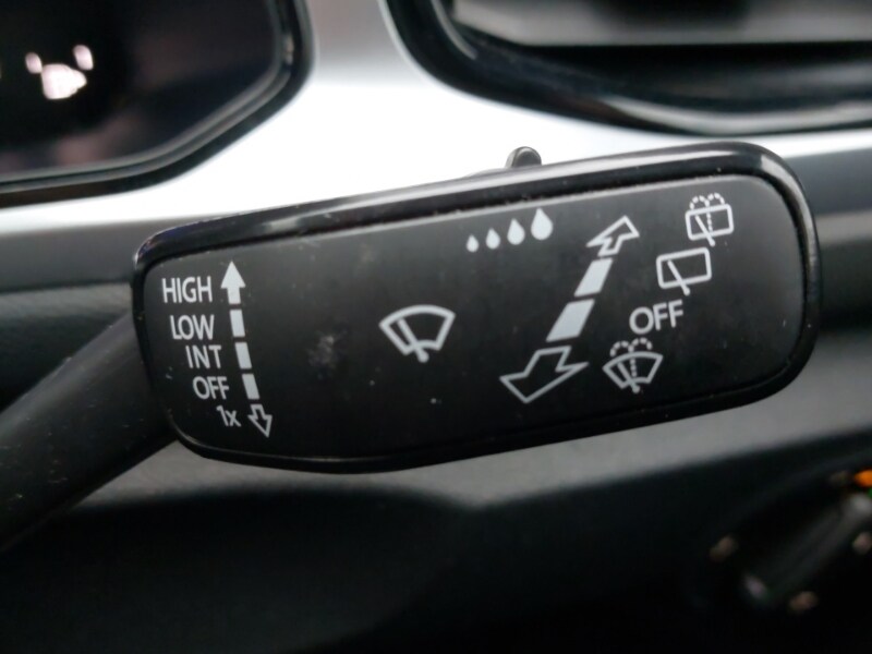 Used Volkswagen T-Roc 2022 for sale - 76736981: Photo 13