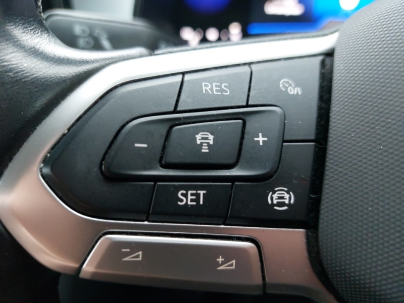 Used Volkswagen T-Roc 2022 for sale - 76736981: Photo 14