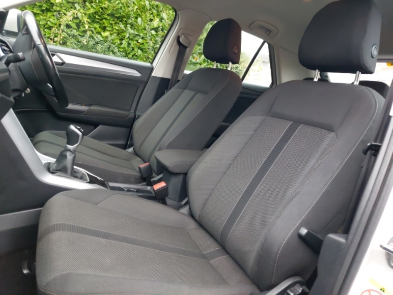 Used Volkswagen T-Roc 2022 for sale - 76736981: Photo 5