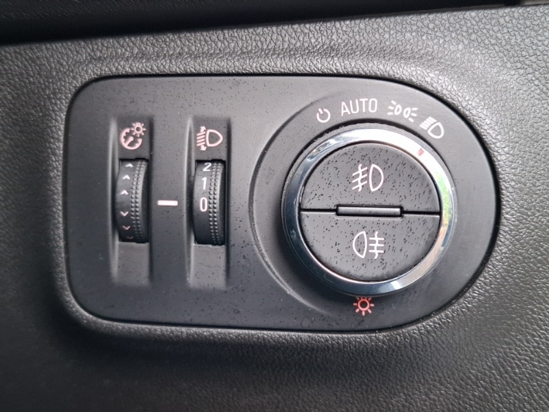 Used Vauxhall Corsa 2017 for sale - 77232806: Photo 12