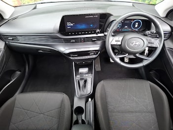 Used Hyundai BAYON 2023 for sale - 79529832: Photo