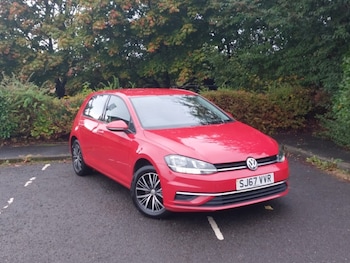Volkswagen - Golf