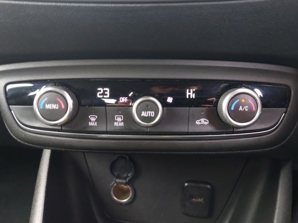 Used Vauxhall Crossland X 2018 for sale - 76328832: Photo 18
