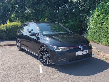 Volkswagen - Golf
