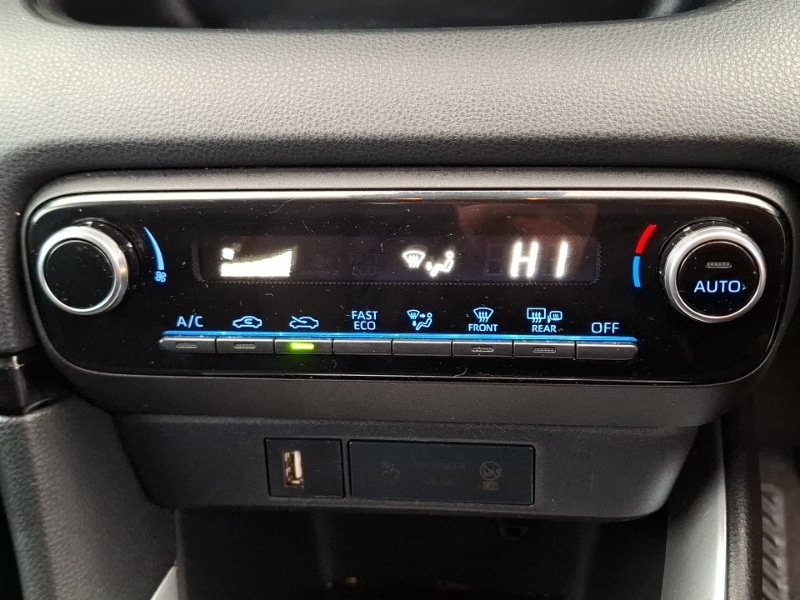 Used Toyota Yaris 2023 for sale - 77424421: Photo 15