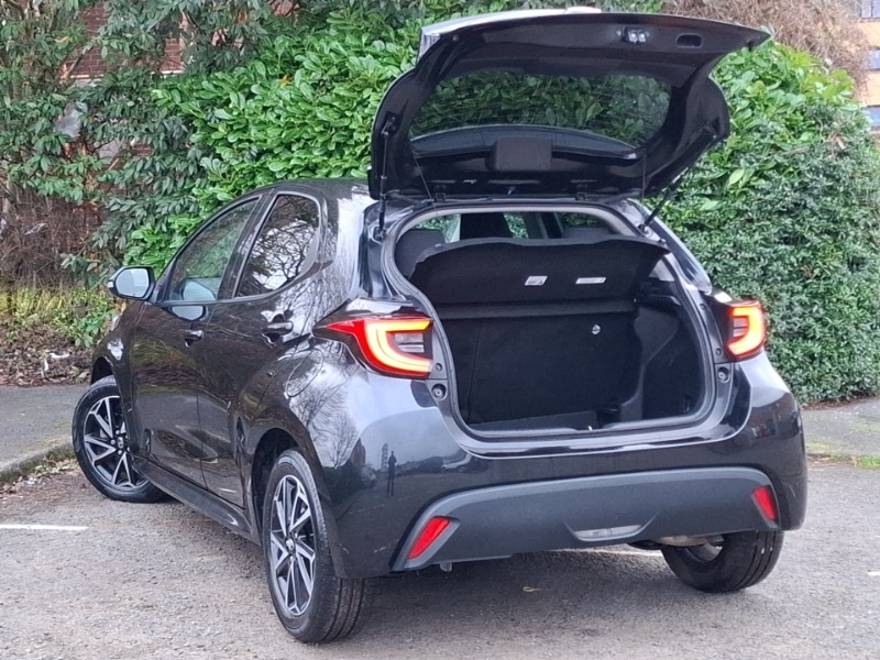 Used Toyota Yaris 2023 for sale - 77424421: Photo 18