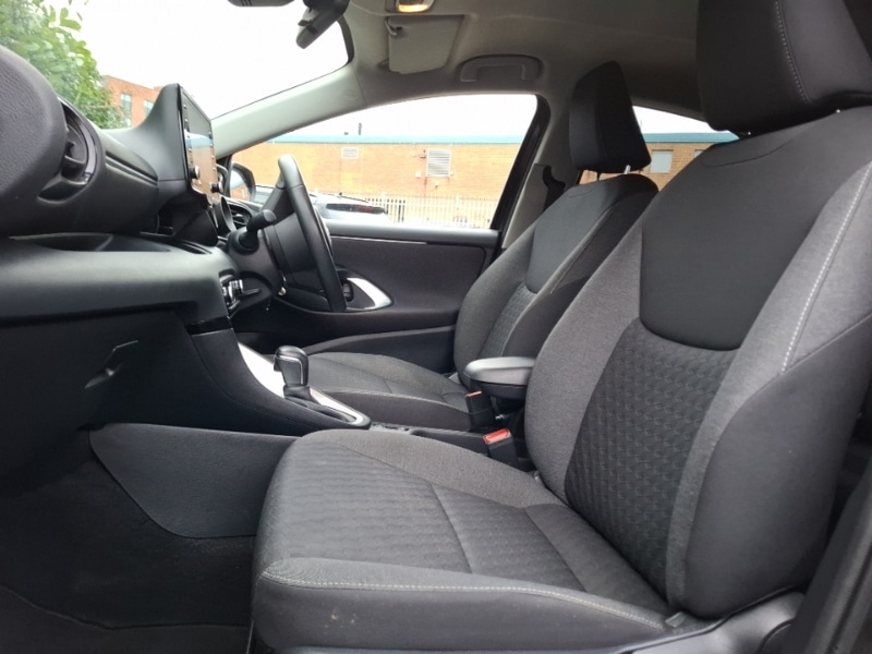 Used Toyota Yaris 2023 for sale - 77424421: Photo 5