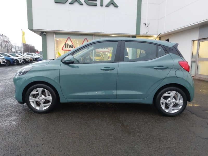 Used Hyundai i10 2023 for sale - 77269832: Photo 4