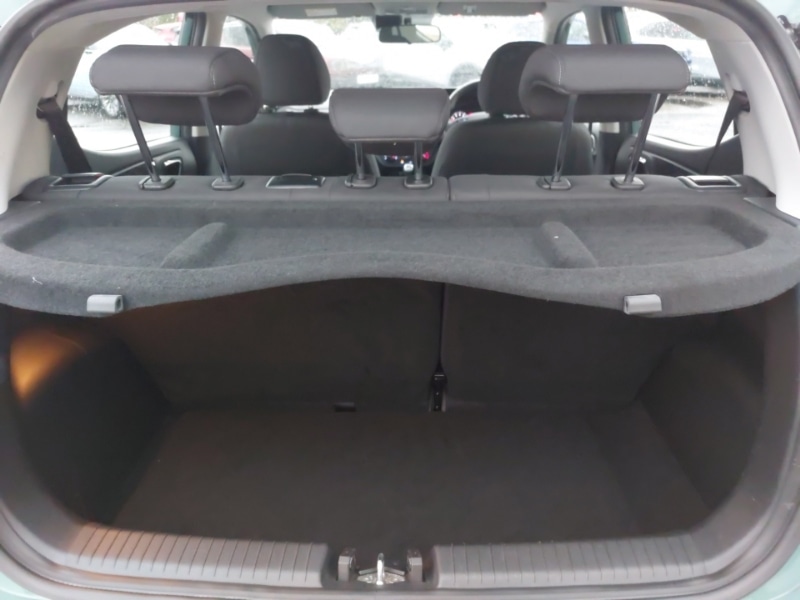 Used Hyundai i10 2023 for sale - 77269832: Photo 8