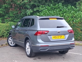 Used Volkswagen Tiguan Allspace 2023 for sale - 79074697: Photo