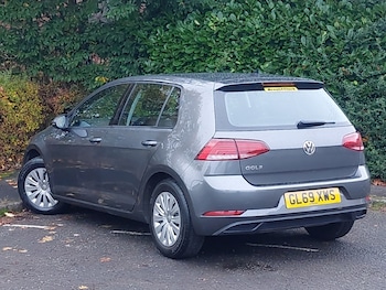Used Volkswagen Golf 2019 for sale - 76440266: Photo