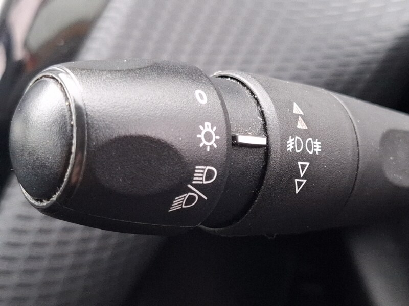 Used Peugeot 208 2016 for sale - 78164063: Photo 13