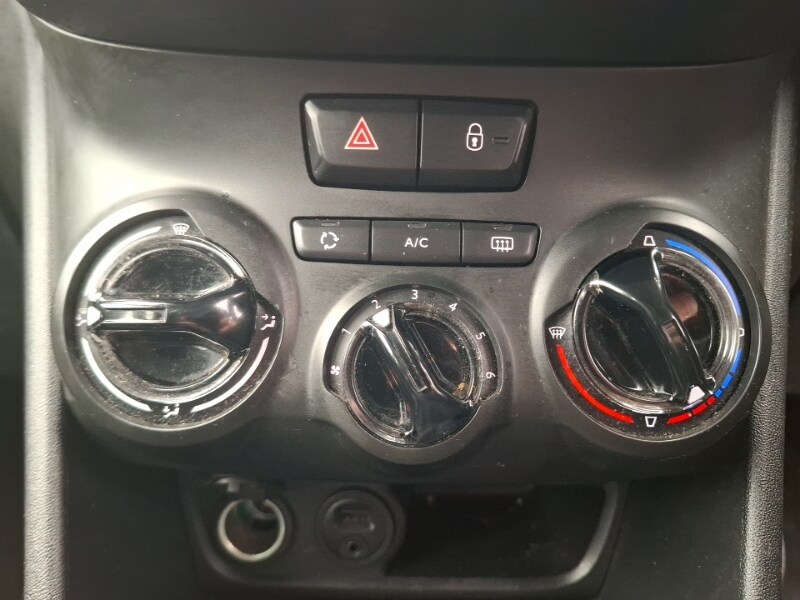 Used Peugeot 208 2016 for sale - 78164063: Photo 15