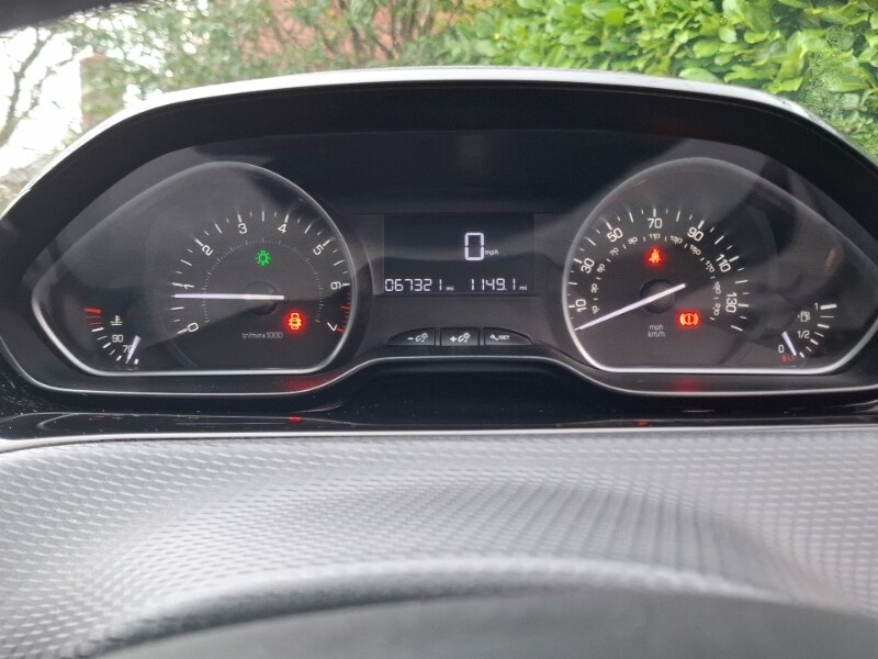 Used Peugeot 208 2016 for sale - 78164063: Photo 17