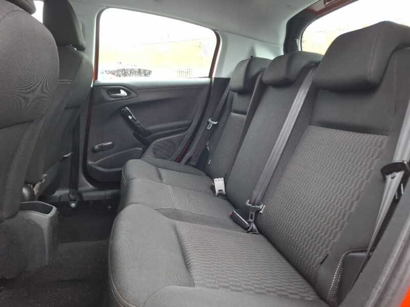 Used Peugeot 208 2016 for sale - 78164063: Photo 6