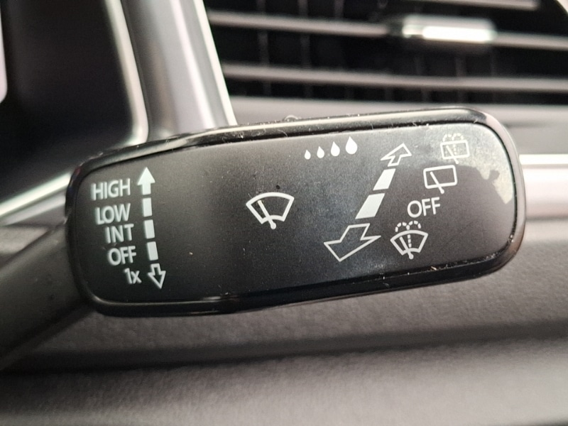 Used Volkswagen T-Roc 2021 for sale - 77767603: Photo 14