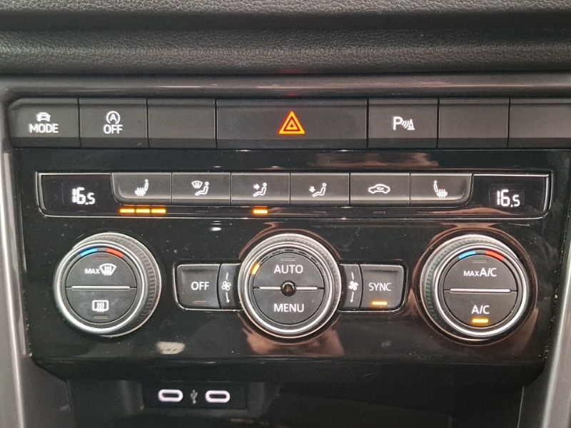 Used Volkswagen T-Roc 2021 for sale - 77767603: Photo 15