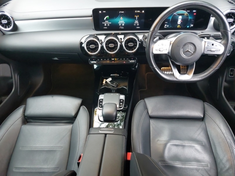 Used Mercedes-Benz CLA 2019 for sale - 76369807: Photo 2