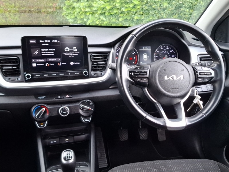 Used Kia Stonic 2023 for sale - 78071335: Photo 11