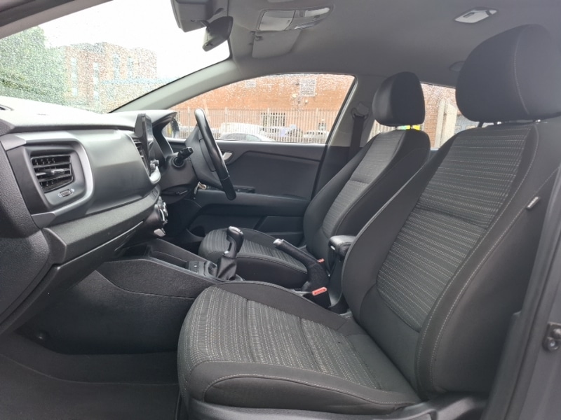 Used Kia Stonic 2023 for sale - 78071335: Photo 5