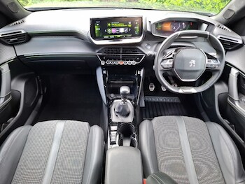 Used Peugeot 2008 2023 for sale - 78403742: Photo