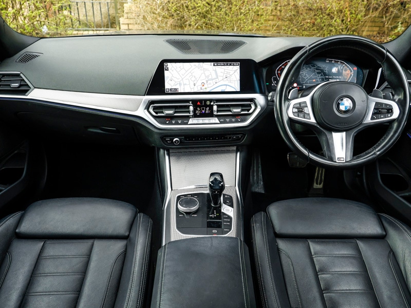 Used BMW 3 Series 2021 for sale - 77987830: Photo 2