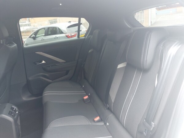 Used Vauxhall Astra 2025 for sale - 75448263: Photo 6