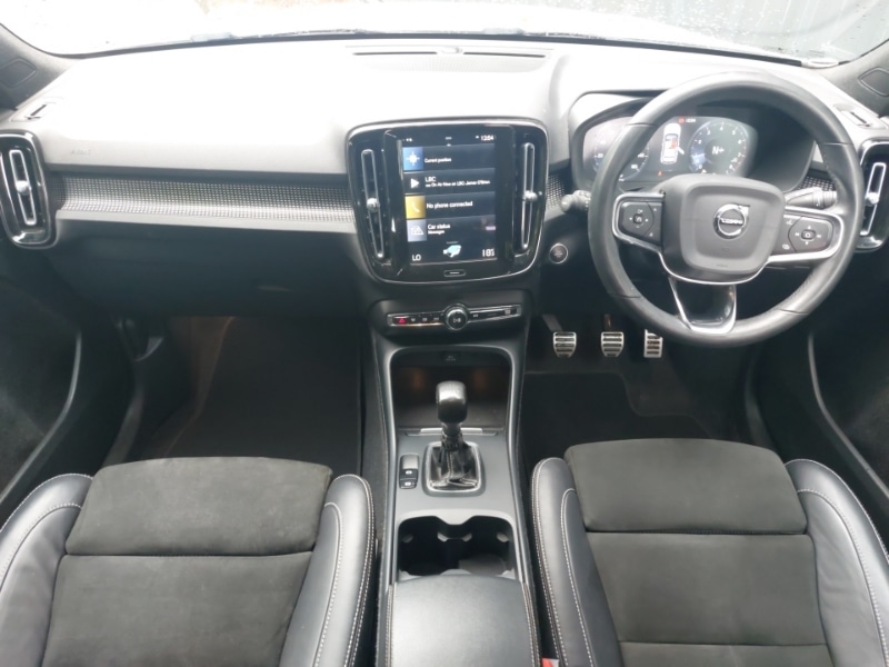 Used Volvo XC40 2021 for sale - 76589309: Photo 2