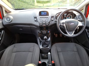 Used Ford Fiesta 2015 for sale - 77585091: Photo