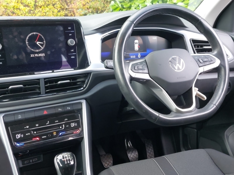 Used Volkswagen T-Roc 2022 for sale - 76354395: Photo 11