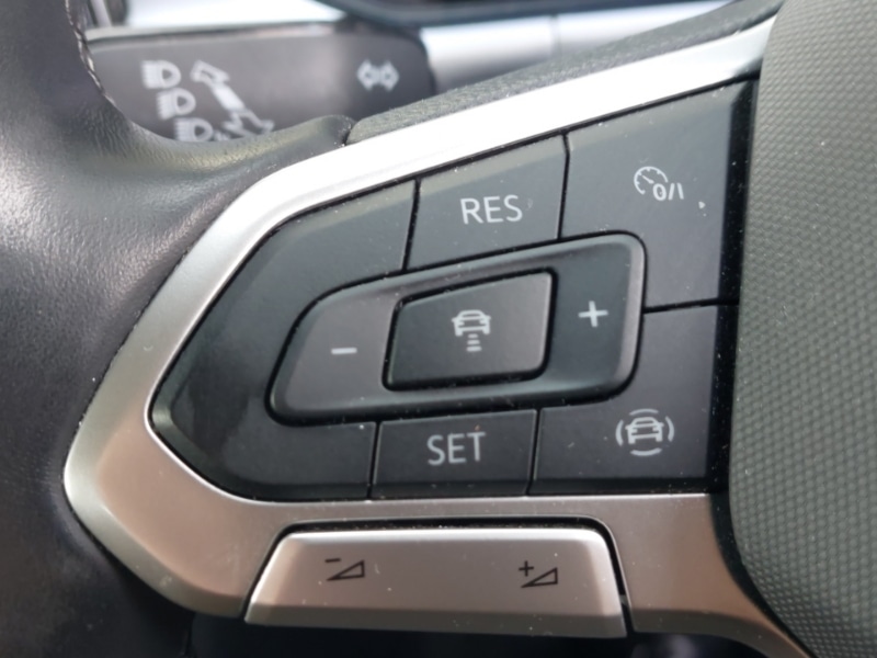 Used Volkswagen T-Roc 2022 for sale - 76354395: Photo 19