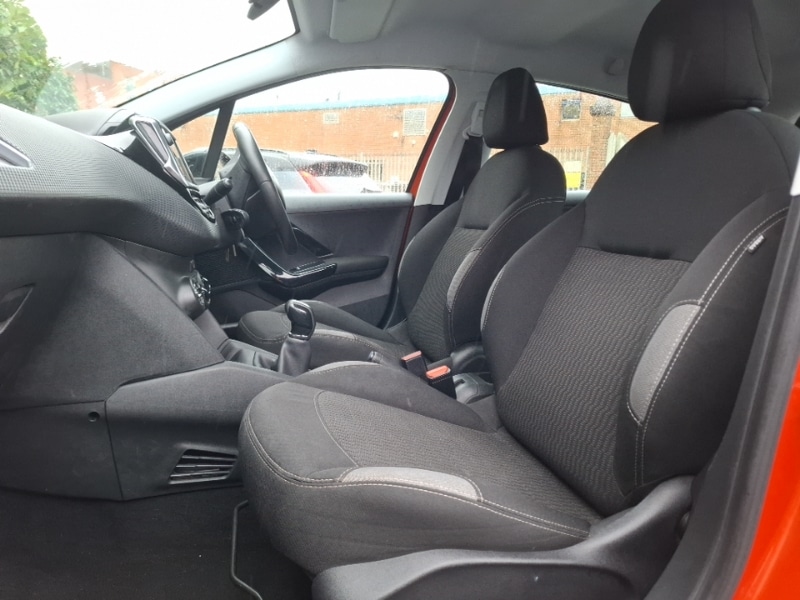 Used Peugeot 208 2016 for sale - 78074794: Photo 5