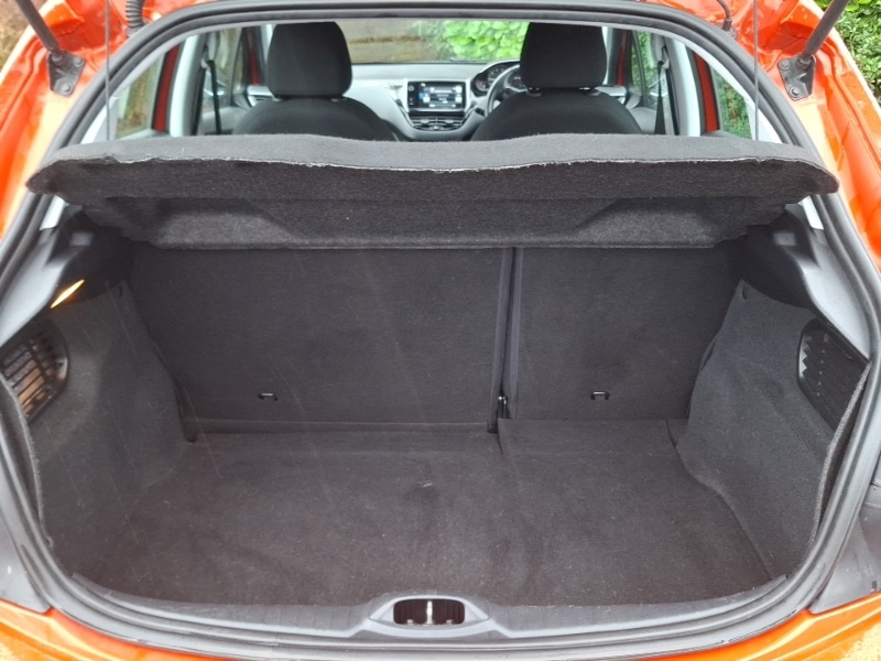 Used Peugeot 208 2016 for sale - 78074794: Photo 8