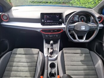 Used SEAT Arona 2023 for sale - 79310561: Photo