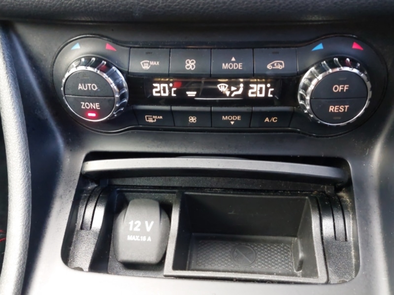 Used Mercedes-Benz GLA 2017 for sale - 76414646: Photo 18