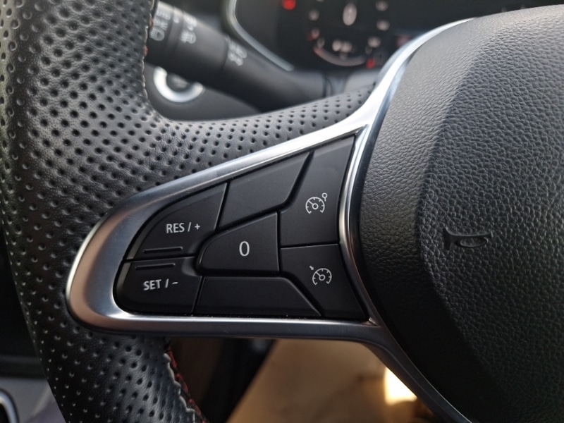 Used Renault Clio 2023 for sale - 76471794: Photo 10