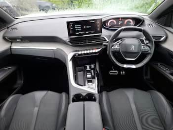 Used Peugeot 5008 2023 for sale - 79666143: Photo