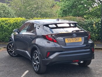 Used Toyota C-HR 2021 for sale - 78515793: Photo