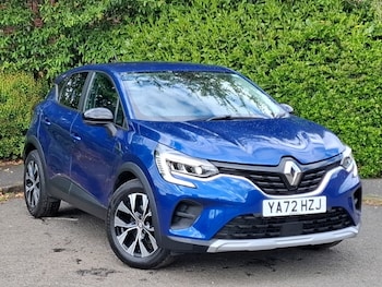 Used Renault Captur 2023 for sale - 78595349: Photo
