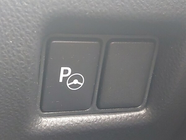 Used Toyota C-HR 2018 for sale - 75562210: Photo 14