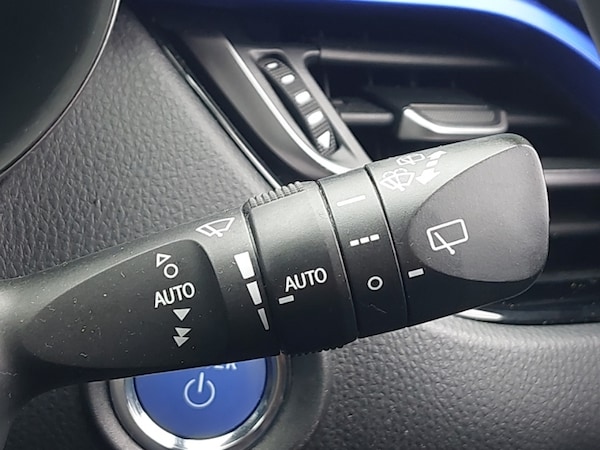 Used Toyota C-HR 2018 for sale - 75562210: Photo 17