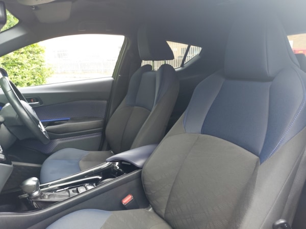 Used Toyota C-HR 2018 for sale - 75562210: Photo 5