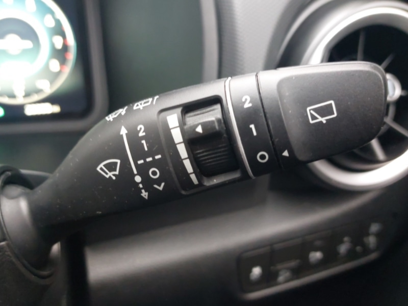 Used Hyundai KONA 2023 for sale - 76822219: Photo 13